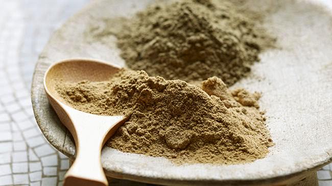 rhassoul-clay-bentonite-clay-650x365